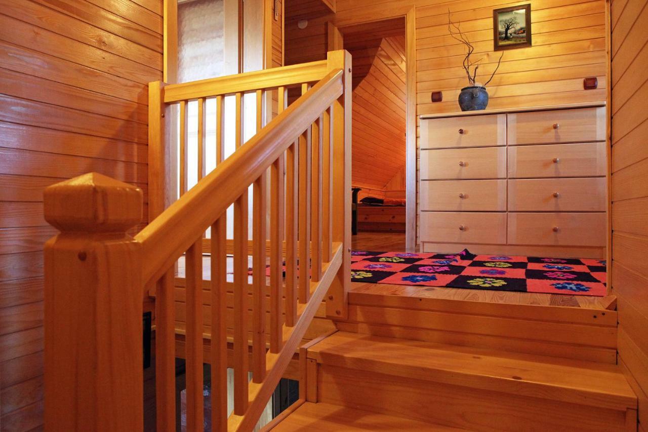 Natural Wooden Sweetheart Padeski Vrh ภายนอก รูปภาพ